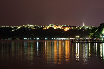 西湖夜景_柳百成的相册_我的城市我的家_杭州展区_新浪乐居